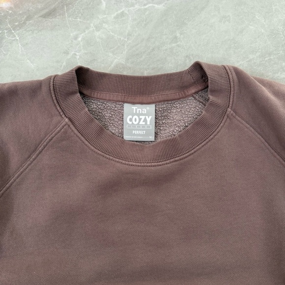 Women’s TNA Perfect Cozy Fleece Cropped Crew Neck Sweatshirt Size Medium - Picture 3 of 15